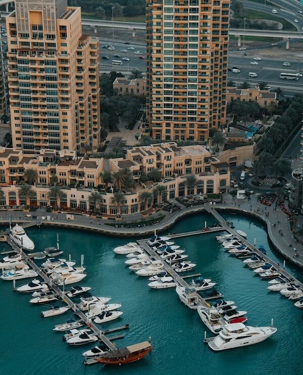 qatar-marina-with-yachts.jpg